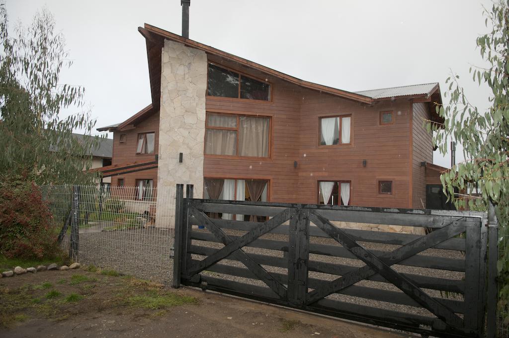 Apart Hotel Raices Patagonicas Dina Huapi Luaran gambar