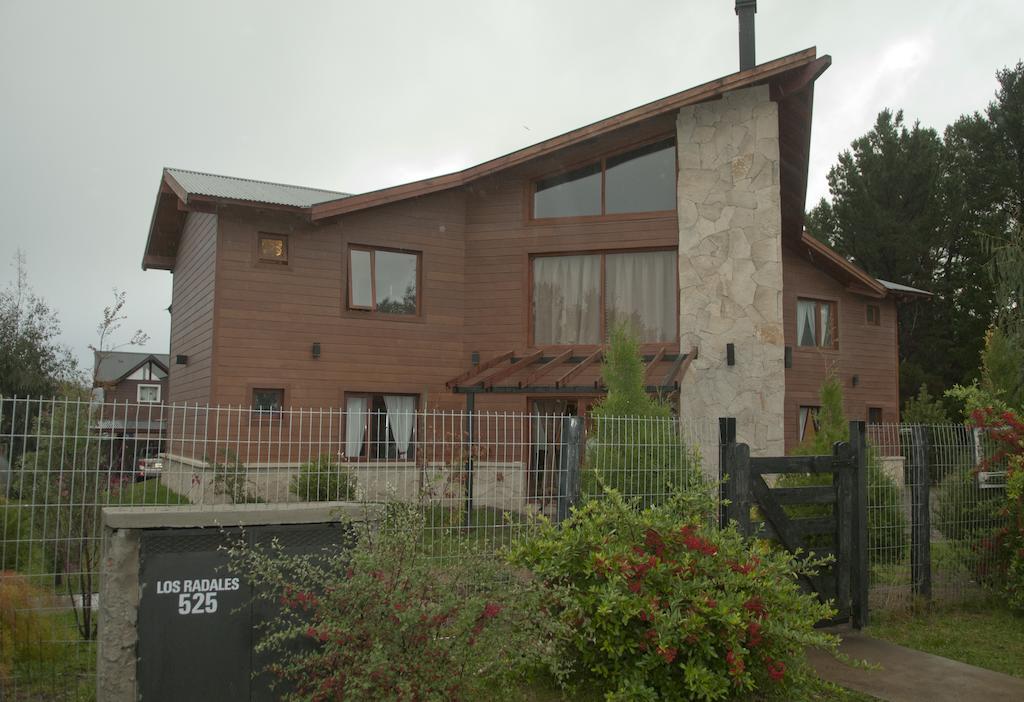 Apart Hotel Raices Patagonicas Dina Huapi Luaran gambar